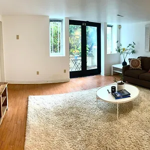  Apartment Charming Private Kitsilano